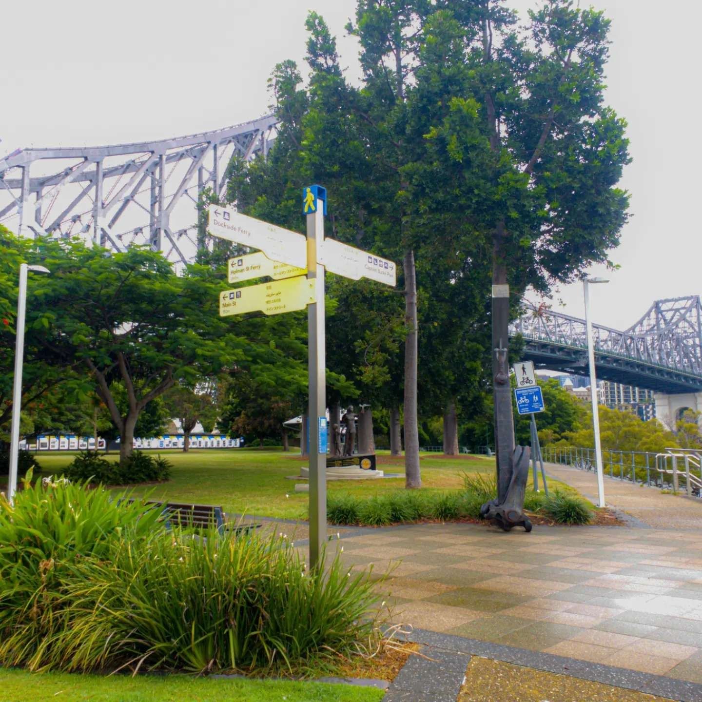 kangaroo point signs